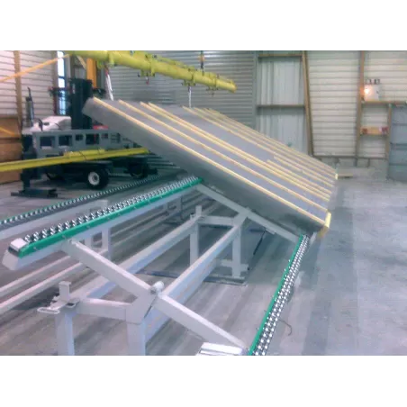 TABLE DE SORTIE BASCULANTE