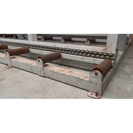 RACKS FIXES VERTICAUX À ROULEAUX 2X5M