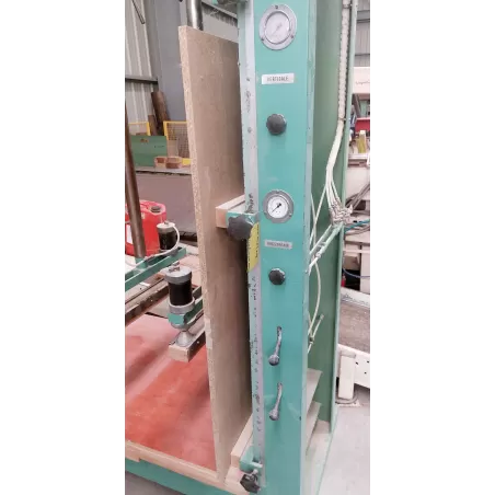 MODELE VOLUCADREUSE -