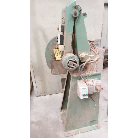 MODELE SCIE TRONÇONNEUSE -