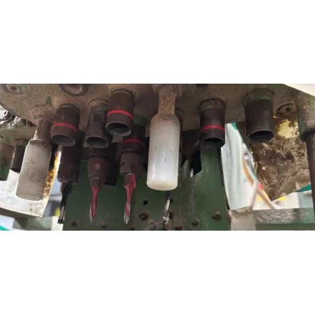 PERCEUSE MULTIBROCHE POSEUSE DE CHARNIÈRE -