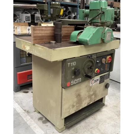 TOUPIE SCM T 110A AVEC ENTRAINEUR ? -