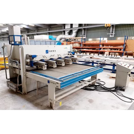 MODELE PRESSE À PLAQUER À -