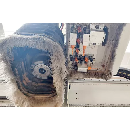 CENTRE DE FRAISAGE & PERCAGE 3 AXES - SCM TECH Z2-27