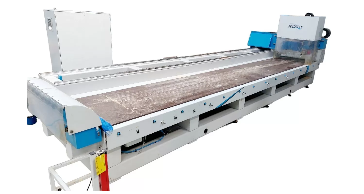 CENTRE DE PERCAGE & FRAISAGE ? AXES - POUWELSDEF 1000