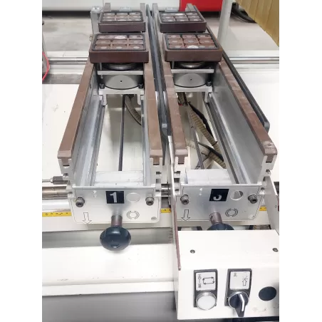 CN CENTRE DE FRAISAGE & PERCAGE 3 AXES - SCM TECH Z 2 27