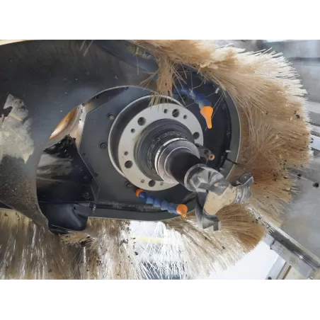 CN CENTRE DE FRAISAGE & PERCAGE 5 AXES - TECH Z5