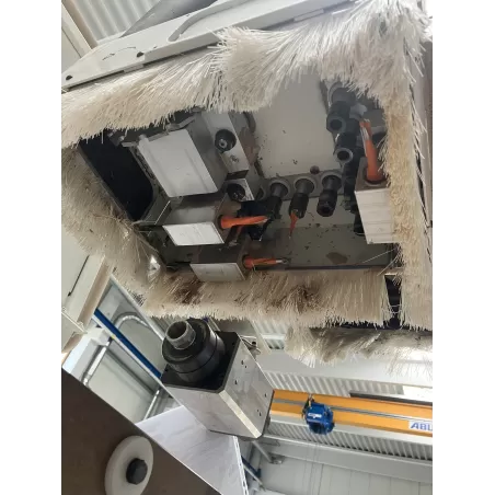 CENTRE DE FRAISAGE & PERCAGE 4 AXES - SCM TECH Z2-31