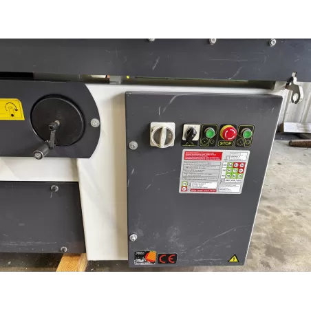 SCIE À FORMAT AVEC INCISEUR - ROBLAND Z3200