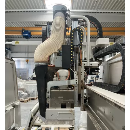 CENTRE DE FRAISAGE & PERCAGE 4 AXES - SCM TECH Z2-31