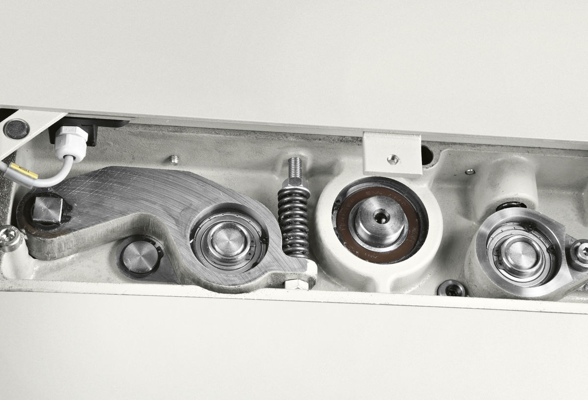 Meilleure finition avec les rouleaux d’entraînement à bielles. ​